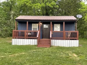 Image of Cozy tiny home cabin in Eva, TN