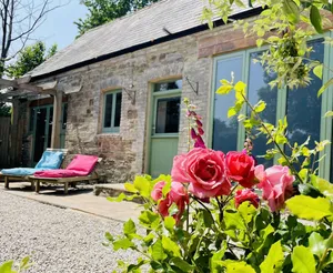 Image of Beautifully restored Victorian Coachhouse
