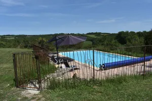 Image of Farm building with outbuilding, heated swimming pool, secluded property, natural park