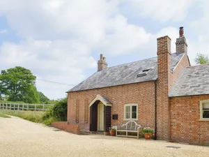 Image of 4 bedroom accommodation in Boldre, near Lymington