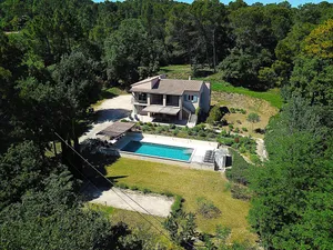 Image of Recently renovated, private swimming pool. 6800 m2 of surrounding property
