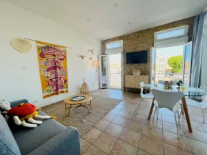 Image of Terrasse du Port -Appartement 2 chambres avec vue sur le canal