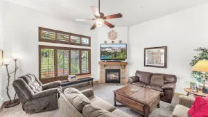Image of Luxury Townhome, Private Balcony and Hot Tub, Great Location, 4 BR