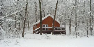 Image of Cozy cabin getaway with hot-tub under stars!