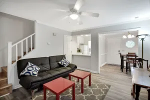 Image of Convenient Capital-City Getaway