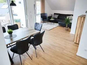 Image of Beautiful apartment for 4 guests with WIFI, TV, balcony, pets allowed and parking
