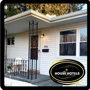 Image of The House Hotels -  Erie St. 2