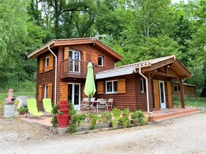 Image of Fishing cottage on the banks of the Lot