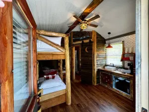 Image of Cub Cabin Bunkhouse at Natural State Cabins