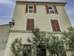 Image of Stunning private villa for 6 people with WIFI, TV, patio, pets allowed and parking