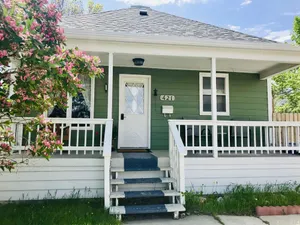Image of Charming Centennial Cottage-Downtown!