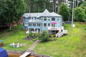 Image of Beautiful Waterfront Home in Colton Near Local Colleges