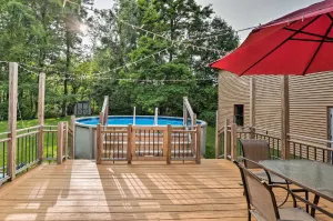 Image of Luxury lakefront apartment - and a pool! Pool open Memorial Day - Labor Day.