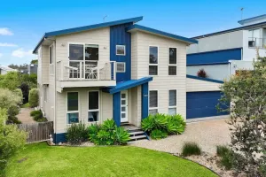Image of Twin Beaches Retreat Cowes