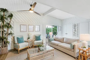Image of Coastal Beach House . King Suite+ . Downtown 5 Min . Beach\/Pier 5 Min