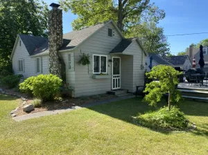 Image of Parkview Cottage #1 - 1\/2 block to beach.