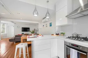 Image of Lovely Modern Coogee Apartment