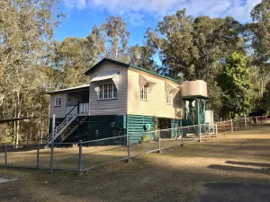 Image of Jimna \"The Old School\" Holiday House
