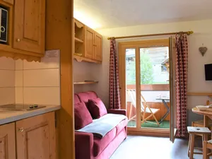 Image of Cozy Studio on Ski Slopes, South Balcony, Sleeps 3 – Méribel