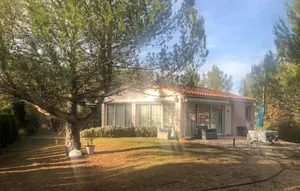 Image of 3 Bedroom Cozy Home In Meyrargues