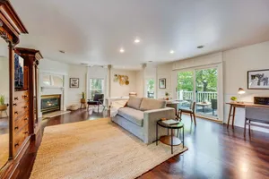 Image of Magnolia Suite - Downtown Sturgeon Bay