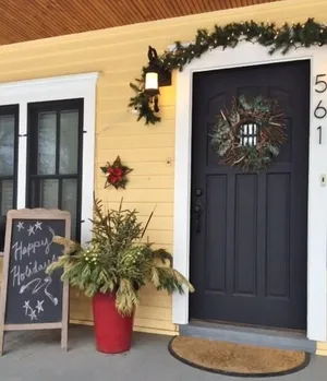 Image of Mansions, History, and Shops at your doorstep! Walk to 40+ restaurants & pubs