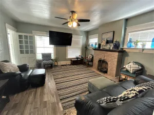 Image of Brick house in Historic \"Milionaire's Row\" Neighborhood - 10mins to Presque Isle