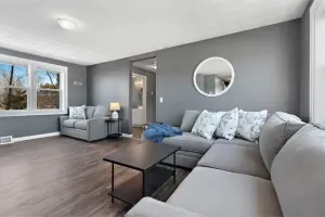 Image of Private country setting! Close to water and other amenities!