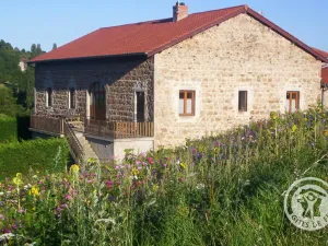 Image of Spacious cottage with garden and fireplace in Gumières