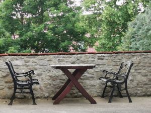 Image of Quiet vacation apartment in a manor house, 5 minutes from the park