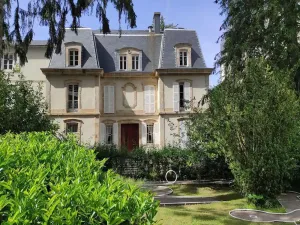 Image of T3 duplex avec parking privatif à 100m du centre, proche thermes, wifi, équipé, max 5 pers, La Bourboule - FR-1-608-269