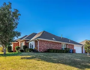 Image of 3BD 2Bath Sleep 8 Tornado shelter Whole home Safe Area