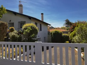 Image of Apartment on the ground floor - 2 bedrooms - in villa on Anglet (BASQUE coast)