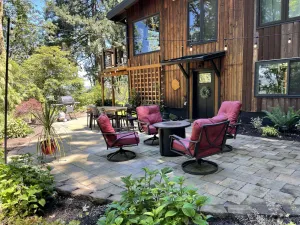 Image of Cozy Forest Hideaway – Perfect for Couples, Business, & Long Visits