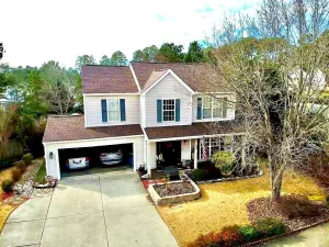 Image of 2,300 Sqft 2 Story Home With 3 Bedrooms 21\/2 Bathrooms in Apex North Carolina
