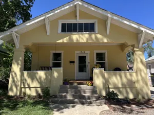 Image of Cheerful 3-bedroom minutes from downtown and OCC