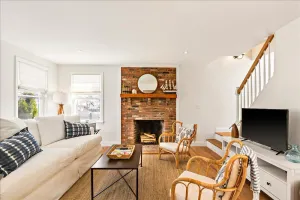 Image of Walk To Town - Beautiful Edgartown House