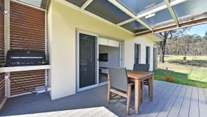 Image of Ironbark Hill Villa 1 Tyrian