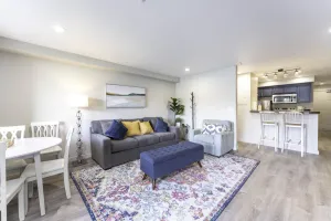 Image of Grandview #612 - Luxury Waterfront condo on Lake Chelan, sleeps up to 6! Walking