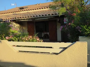 Image of Charmante maison familiale à Gruissan avec terrasse ensoleillée