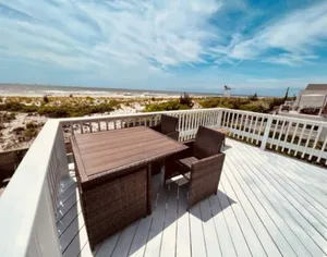 Image of Newly-Renovated Direct Oceanfront Studio!