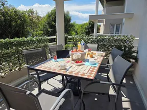 Image of Grand T3 60 m², pool, 2 parking, 4 bikes, Beach, Shops, Marina Port