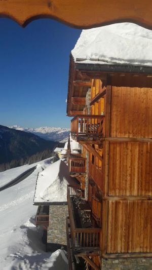 Image of Foot of the slopes heart station ground floor panoramic south view, 6 \/ 8p