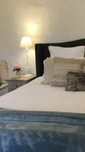 Image of LUXURIOUS Gorgeous Cottage - In the Heart of Adelaide Hills