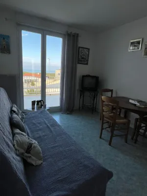 Image of HOUSE 150m FROM THE BEACH