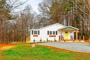Image of Three Bedroom Outdoorsy Escape in Huntersville
