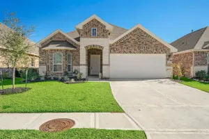 Image of Nice Home in Kingwood with Open Space to Entertain