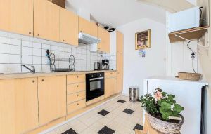 Image of Amazing Home In Péronne With Kitchen