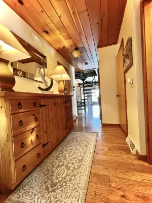 Image of Cozy lake house with a hot-tub!!