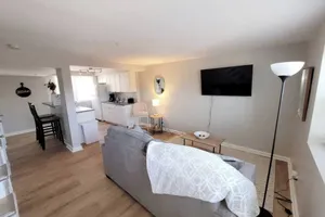 Image of Davenport Dwellings-Walk to UNMC